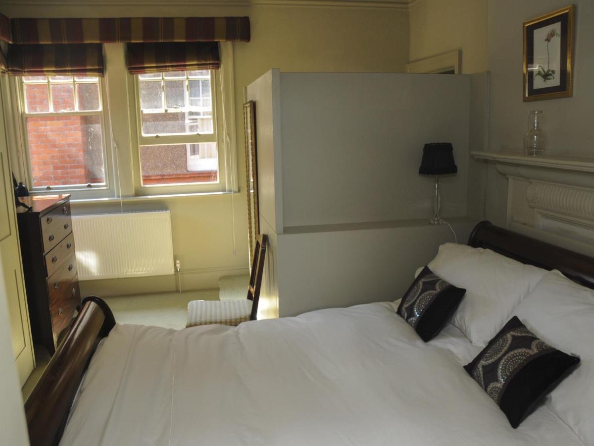 Saffrons Apartment Eastbourne Room photo